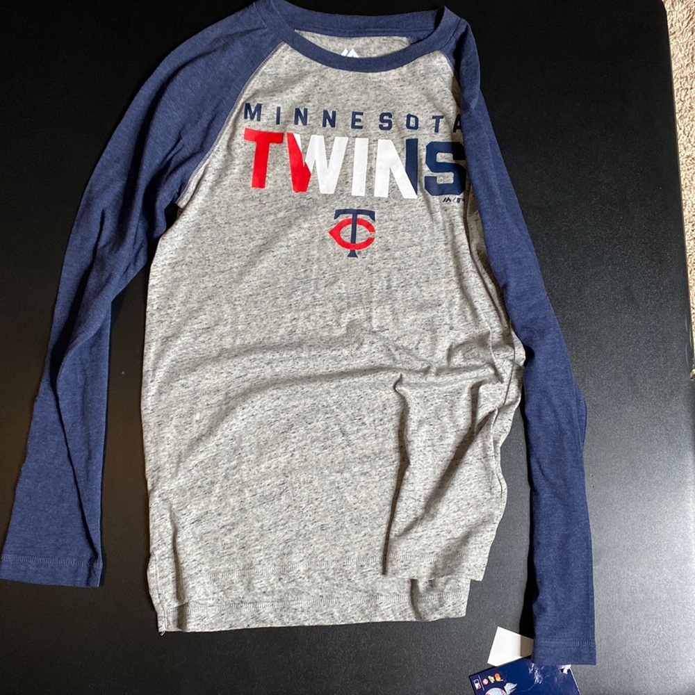 Majestic, womens, multiple sizes, grey, Minnesota twins shirt, NWT